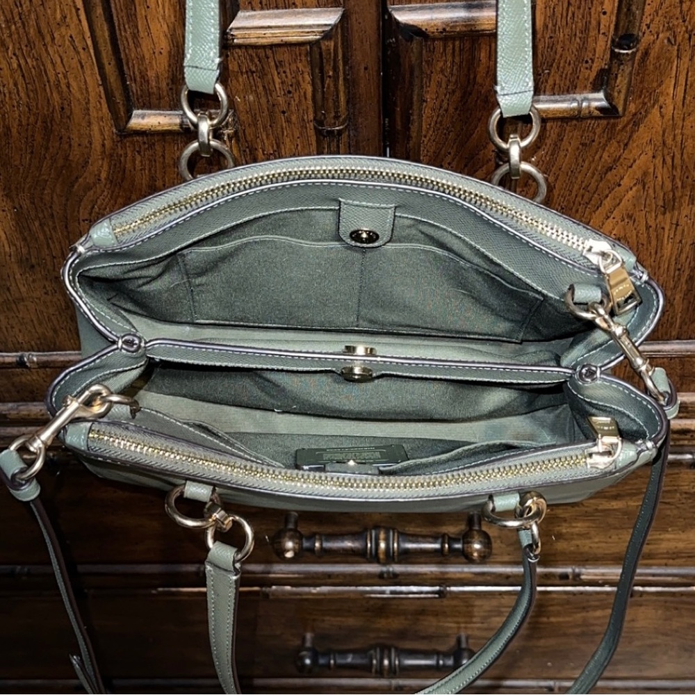 Coach Green Handbag - Picture 9 of 13